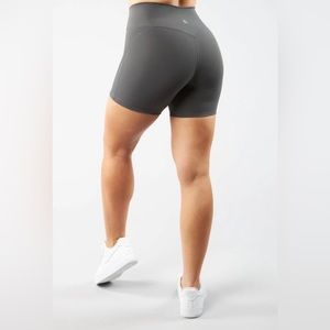 BuffBunny Spin Shorts - Vogue